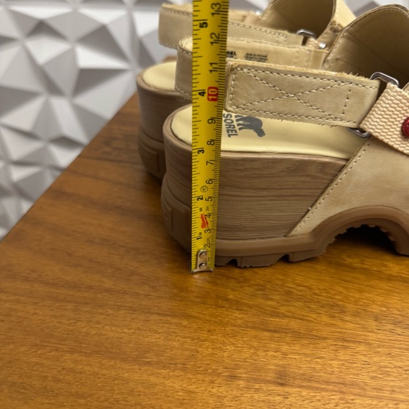 Sorel Roam'N Clog RBR Beige Suede Slingback Size 8.5 - Picture 4 of 10